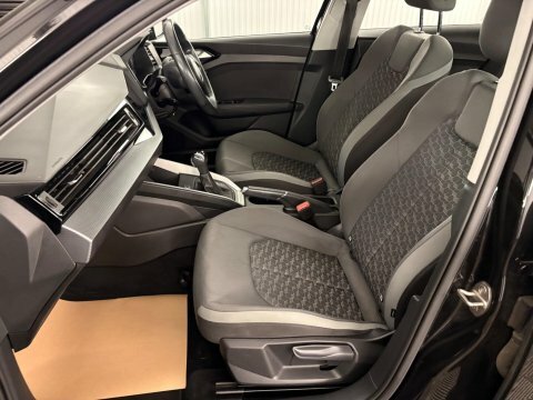 Audi A1 1.0 Tfsi 30 VF19FKV #4