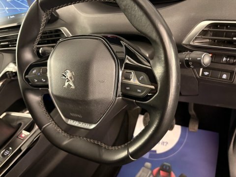 Peugeot 5008 Puretech Gt White #26