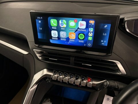 Peugeot 5008 Puretech Gt White #13