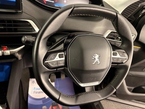 Peugeot 5008 Puretech Gt White #25