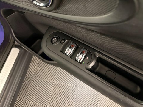Mini Clubman 1.5 Cooper 6Dr Blue #24
