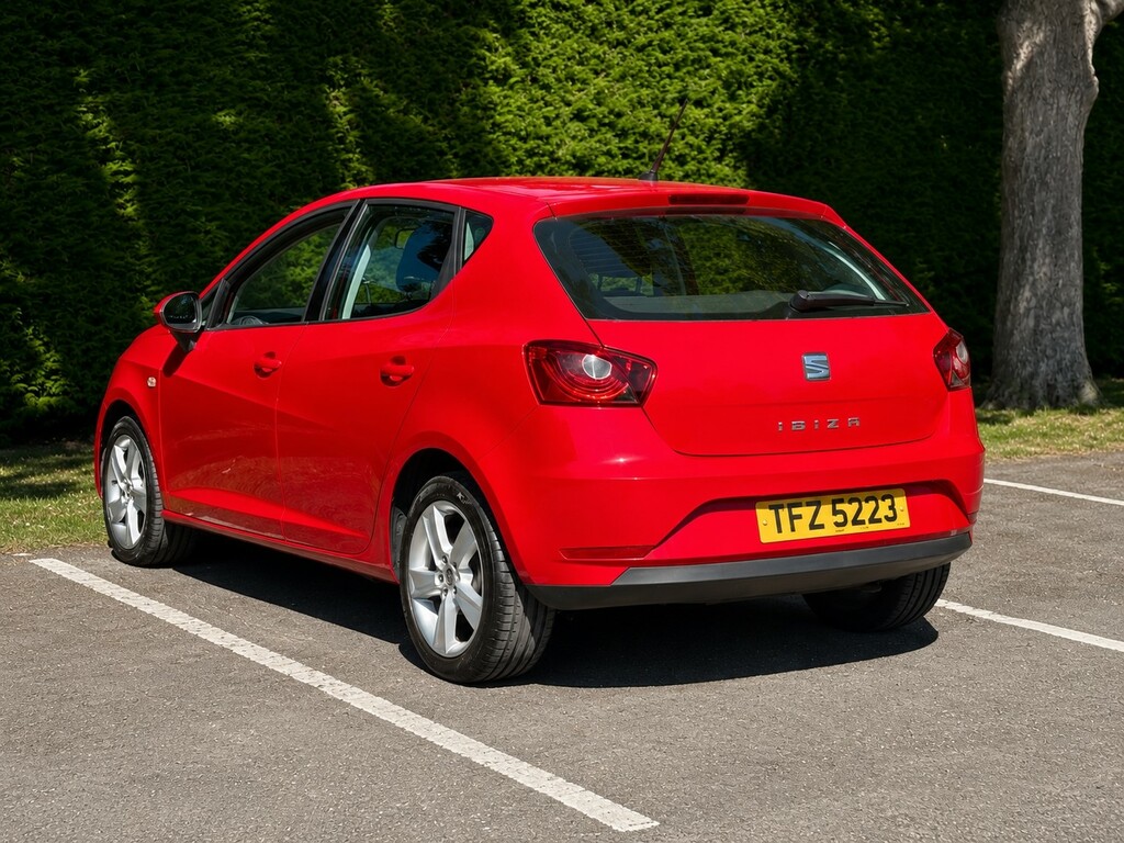 Seat Ibiza Hatchback Red #3