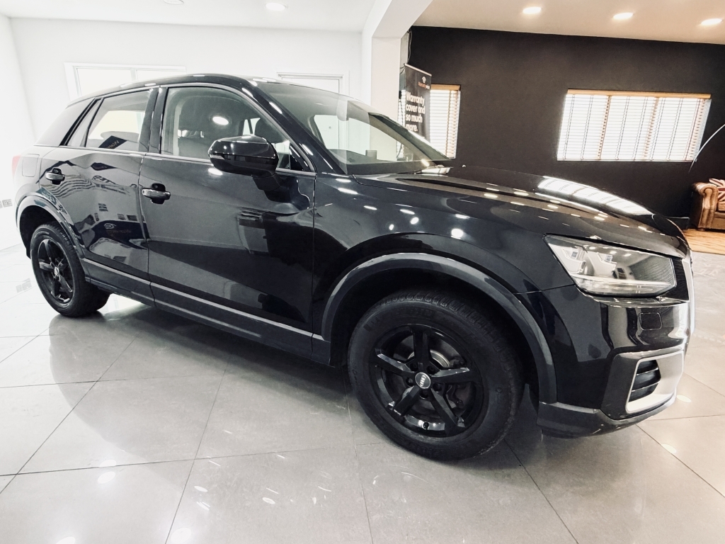 Audi Q2 1.0 Tfsi Se Black #5