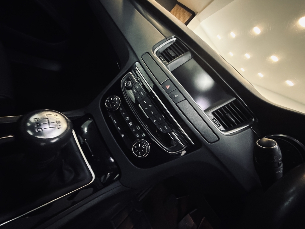 Peugeot 508 Active White #12