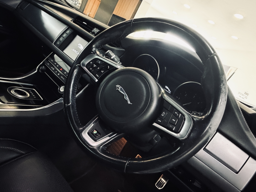Jaguar XF  Red #11