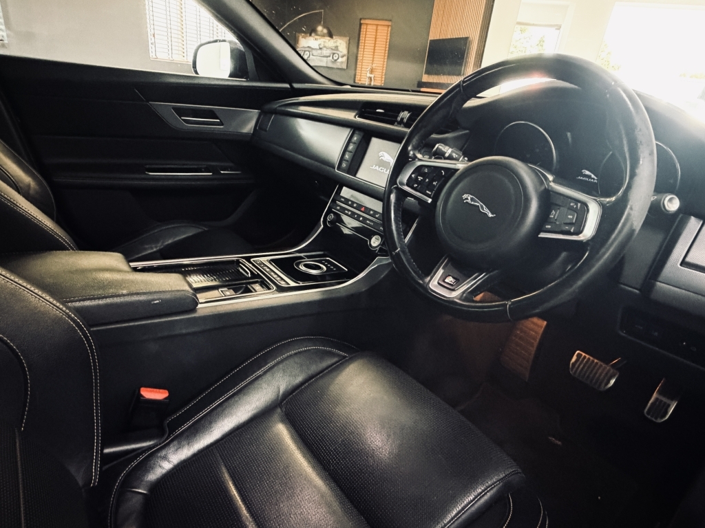 Jaguar XF  Red #10