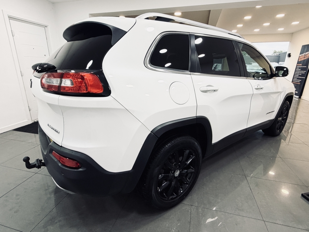 Jeep Cherokee 2.0 M-jet Limited White #4