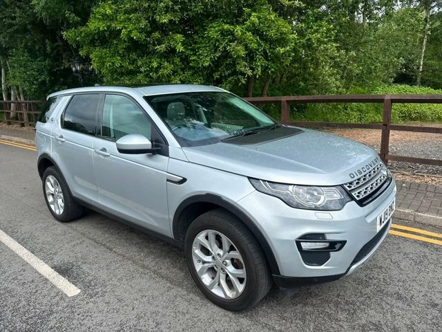 Land Rover Discovery Sport 2.0 Td4 Hse Suv 4Wd Euro 6 Ss WJ19BNZ Silver