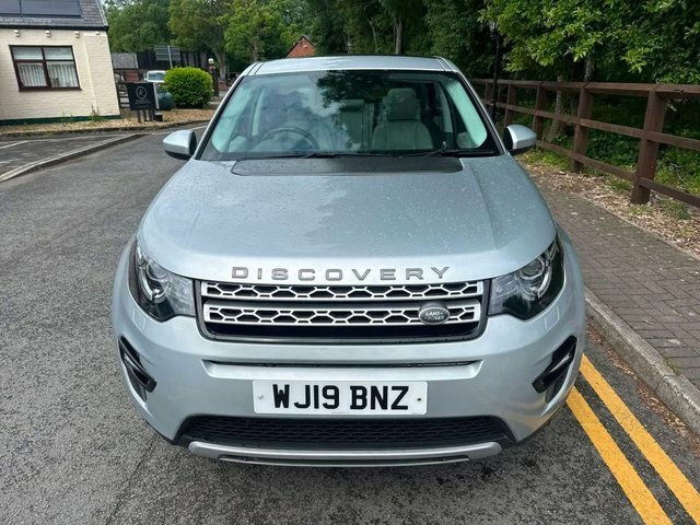 Land Rover Discovery Sport 2.0 Td4 Hse Suv 4Wd Euro 6 Ss WJ19BNZ Silver #2