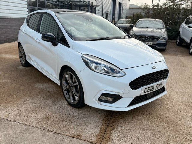 Ford Fiesta 1.0T Ecoboost St-line X Hatchback Manua CE18YHO White