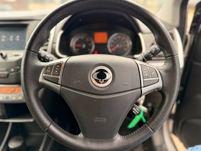 SsangYong Korando 2.2 D Ex Red #19