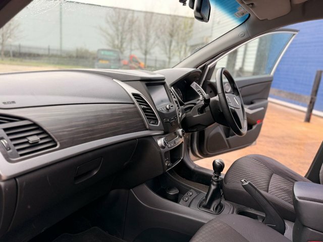 SsangYong Korando 2.2 D Ex Red #17