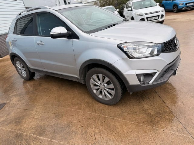 SsangYong Korando 2.2 D Ex Red #9
