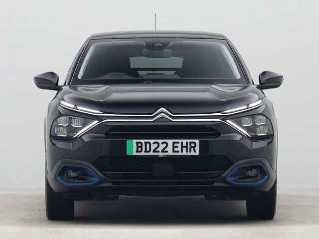 Citroen e-C4 50Kwh Shine Hatchback 136 Ps Black #2