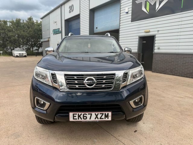 Nissan Navara 120D Se Step Dynamic White #3