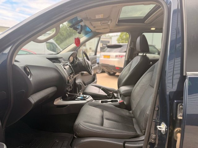 Nissan Navara 120D Se Step Dynamic White #15