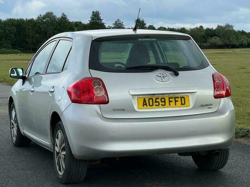 Toyota Auris 1.6 V-matic Tr Silver #5