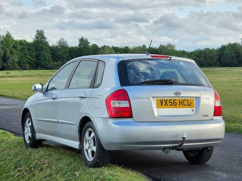 Kia Cerato 1.5 Crdi LX Silver #4