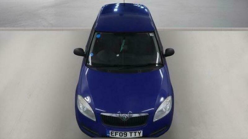 Skoda Fabia 1.6 16V 1 Tiptronic Beige #2