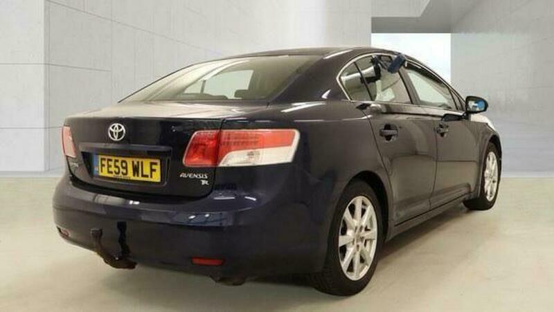 Toyota Avensis D 4d Silver #7