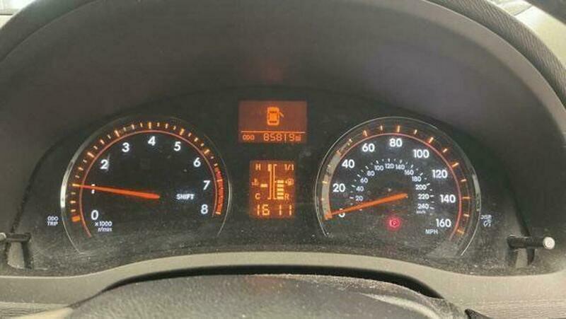 Toyota Avensis D 4d Silver #11