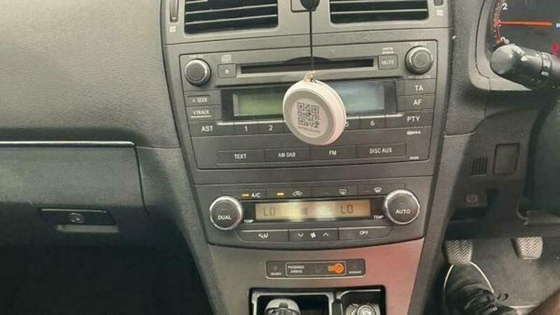 Toyota Avensis D 4d Silver #8