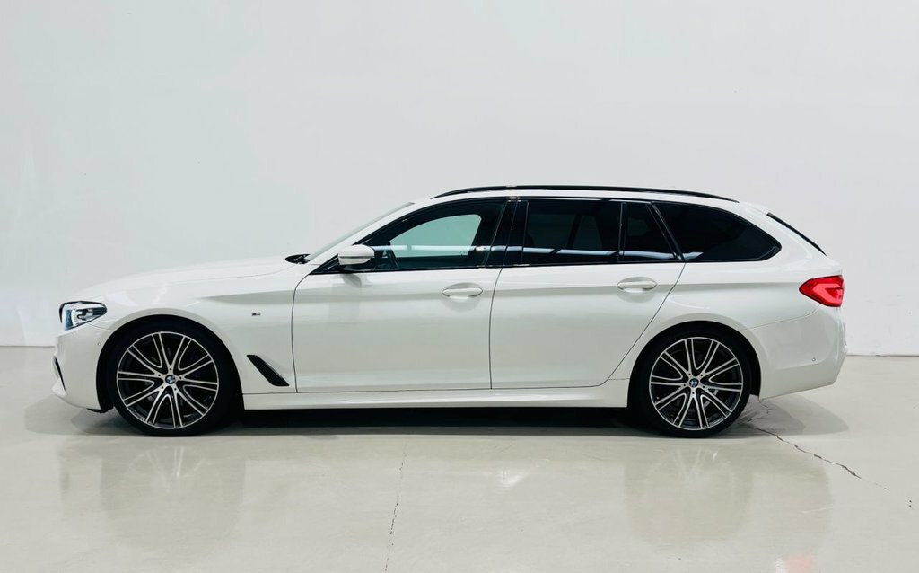 BMW 5 Series 3L M Sport YC68NPW White #2