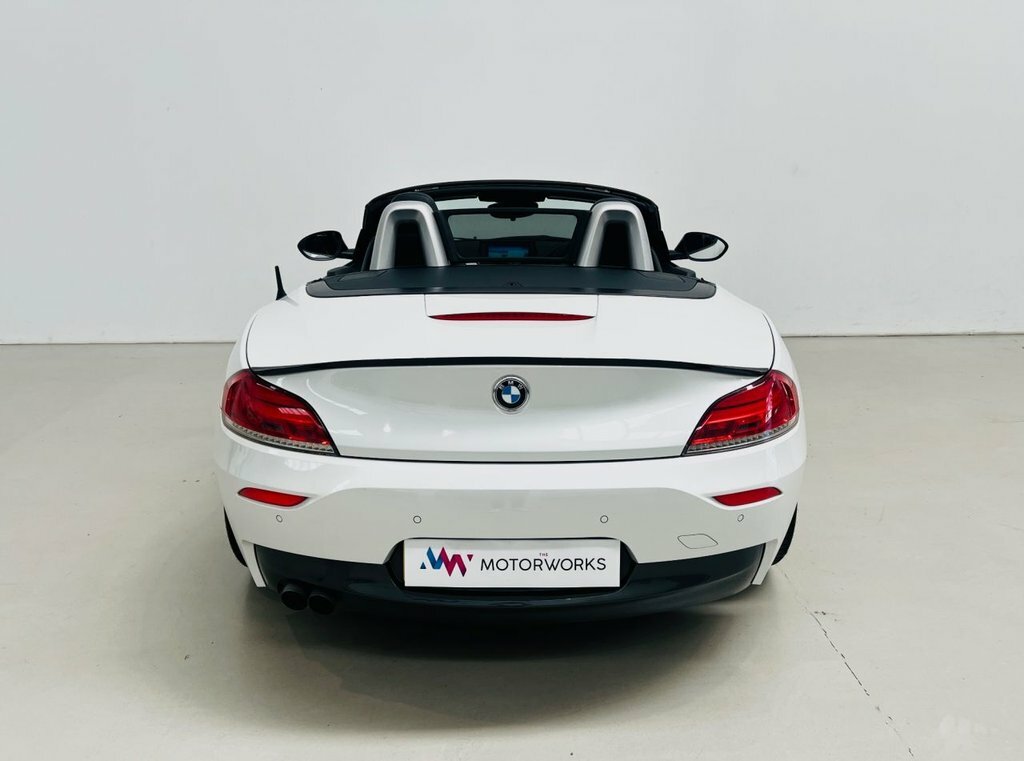 BMW Z4 Convertible White #21