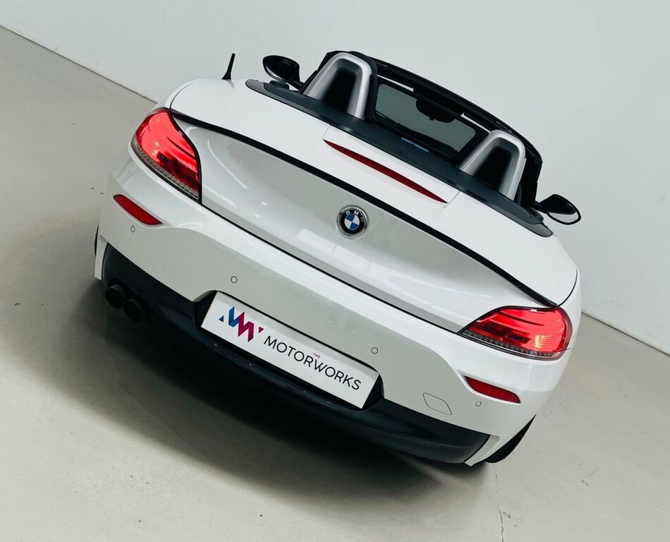 BMW Z4 Convertible White #39