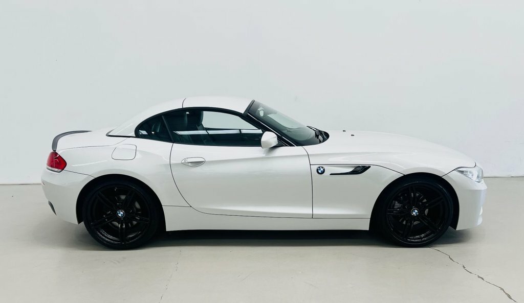 BMW Z4 Convertible White #45