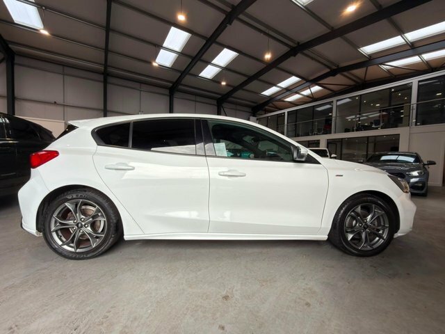Ford Focus 2019 1.0T Ecoboost St-line Hatchback Ma BW19SXZ White #6