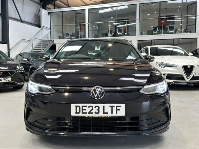 Volkswagen Golf 2023 1.5 Etsi Mhev R-line Hatchback Hyb DE23LTF Black #3