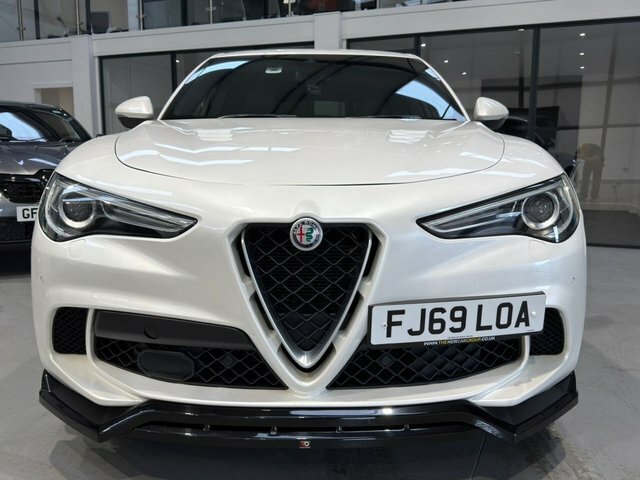 Alfa Romeo Stelvio 2019 2.9 V6 Bi-turbo Quadrifoglio Suv A FJ69LOA White #3