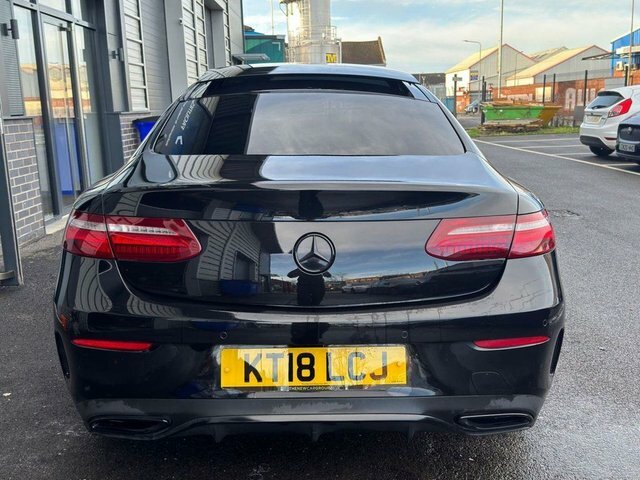 Mercedes-Benz E Class 2018 2.0 E220d Amg Line Premium Coupe Black #2
