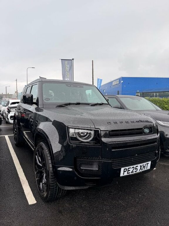 Land Rover Defender 110 2025 3.0 D250 Mhev X-dynamic Se Suv Aut Black