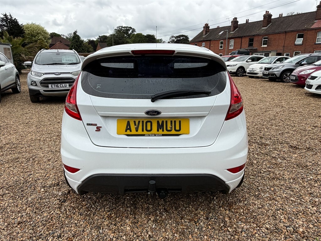 Ford Fiesta Petrol #7