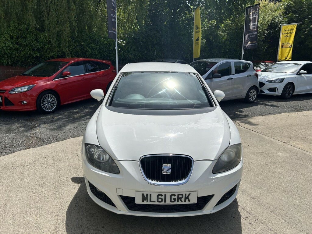 Seat Leon S White #43