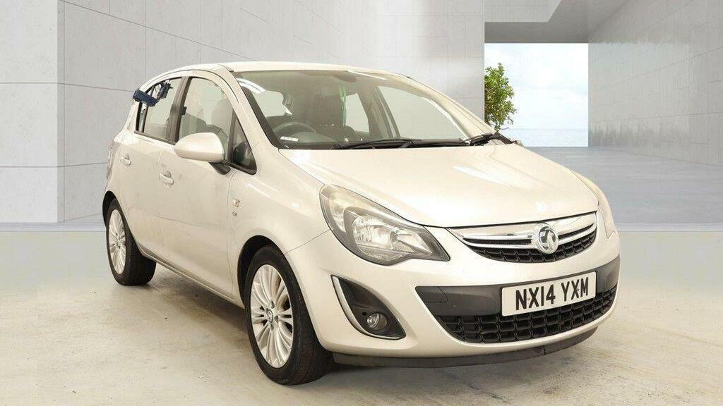 Vauxhall Corsa Hatchback 1.4 16V Se Euro 5 201414 NX14YXM Silver