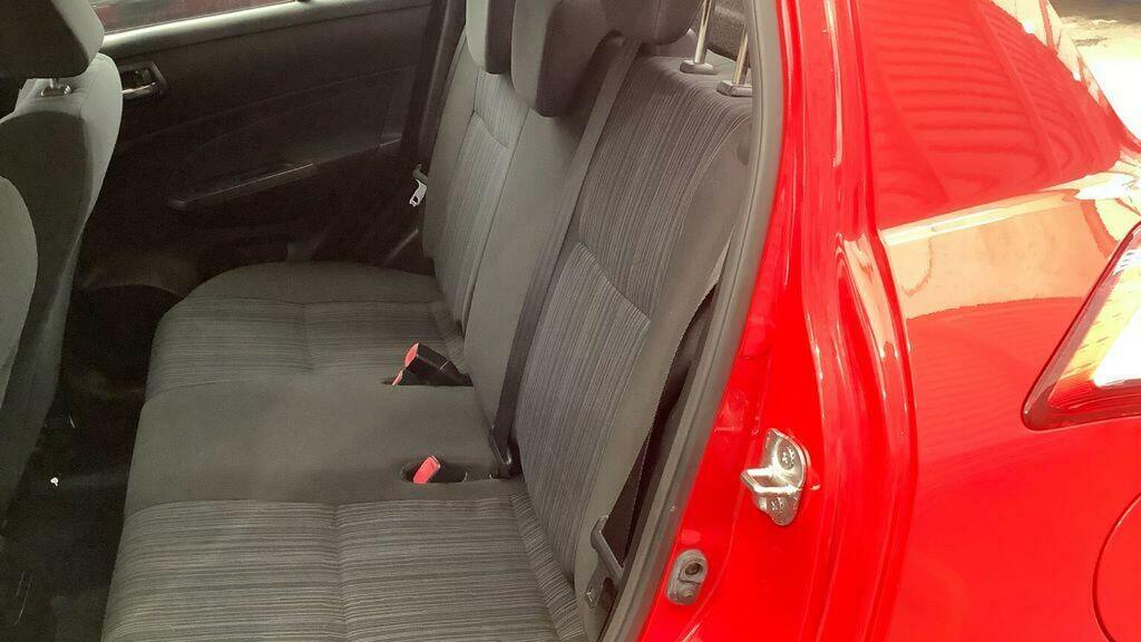 Suzuki Swift Hatchback 1.2 Dualjet Sz4 201515 White #11