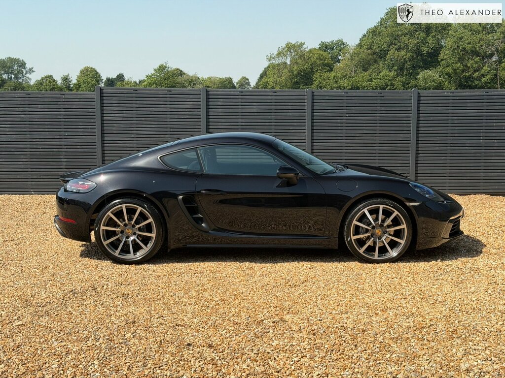 Porsche 718 Cayman 2.0T Coupe Gpf Pdk Euro 6 Ss 300 Ps Black