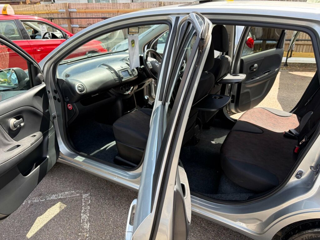 Nissan Note 1.6 16V Acenta Euro 4 Red #13