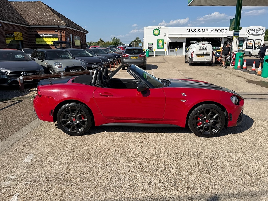 Abarth 124 Spider 1.4 Multiair Convertible Euro 6 1 Red #4
