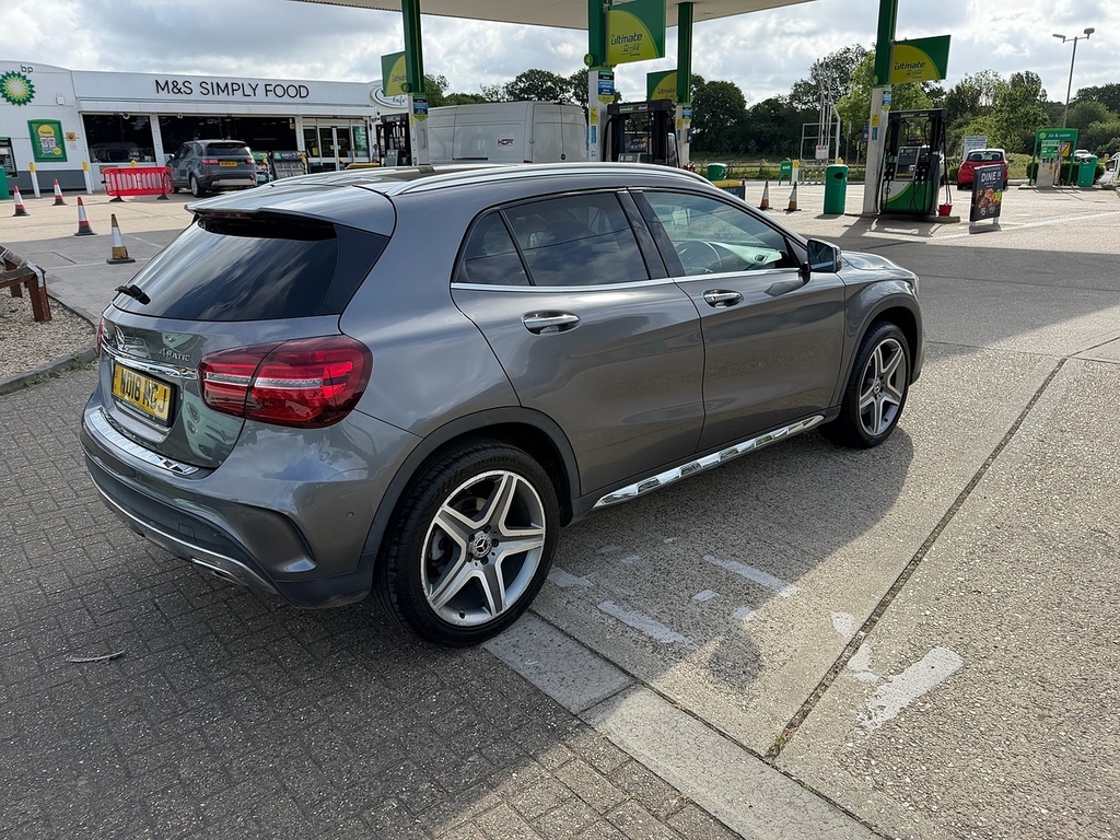 Mercedes-Benz GLA Class 2.1 Gla220d Amg Line Premium Plus Suv WD18MGJ Grey #5