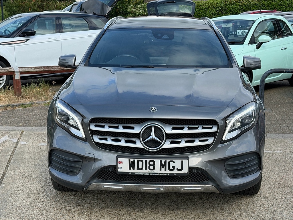Mercedes-Benz GLA Class 2.1 Gla220d Amg Line Premium Plus Suv WD18MGJ Grey #3