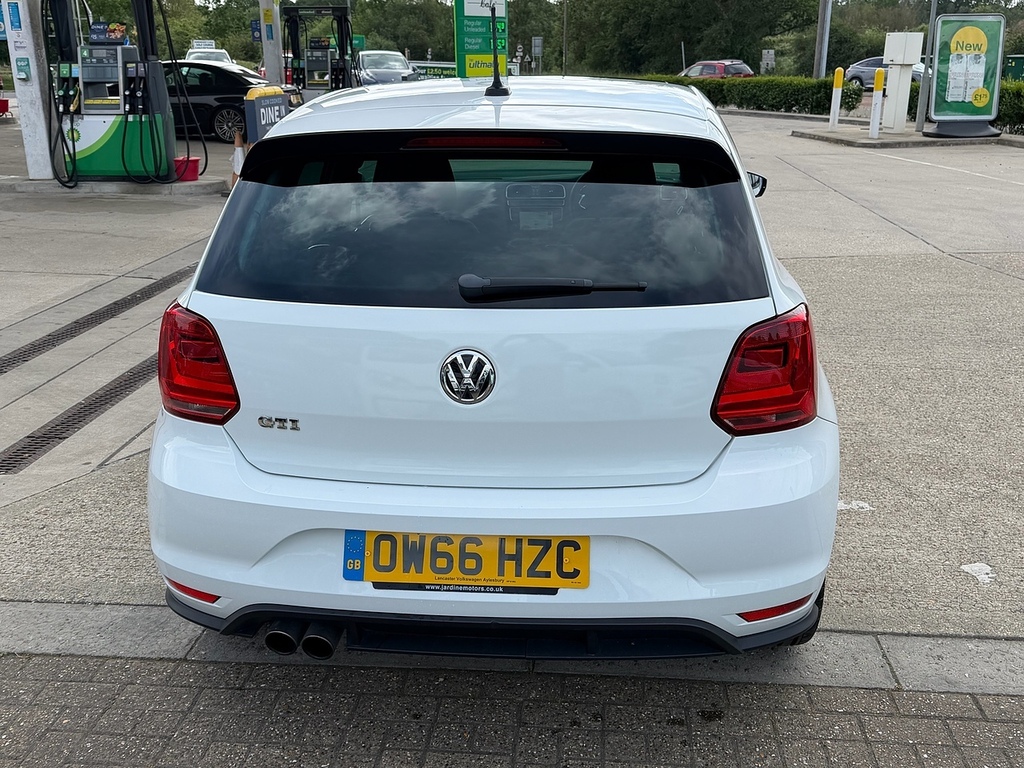 Volkswagen Polo 1.8 Tsi Bluemotion Tech Gti Hatchback D White #6