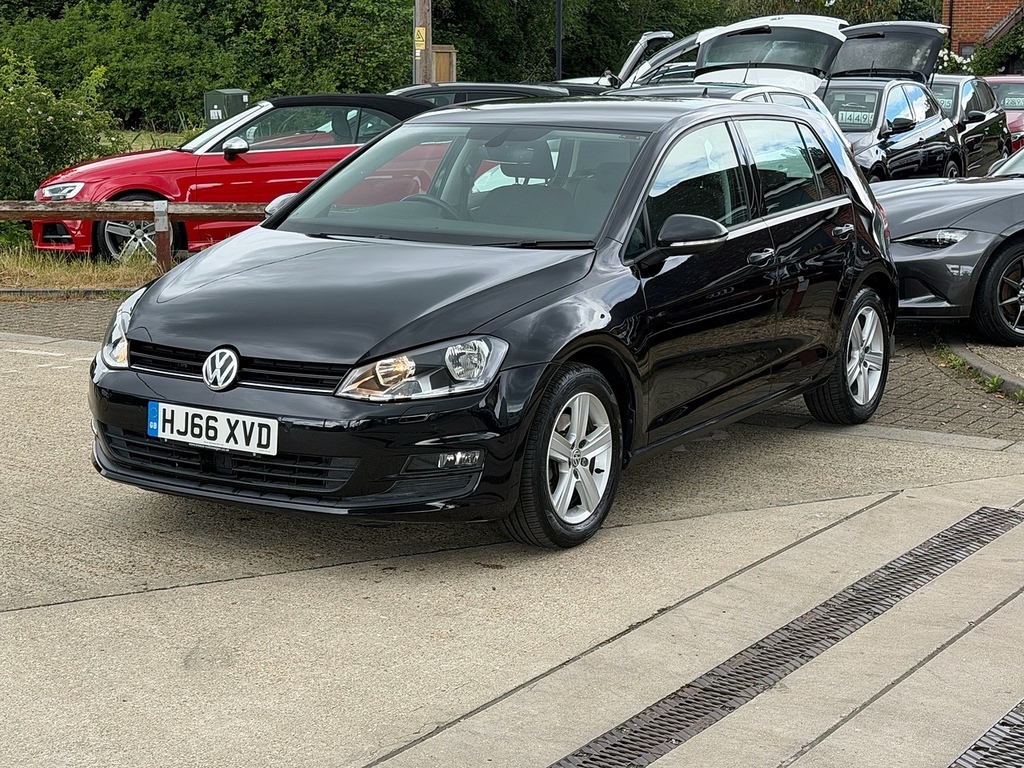 Volkswagen Golf 1.4 Tsi Bluemotion Tech Match Edition Hatchback HJ66XVD Black #2