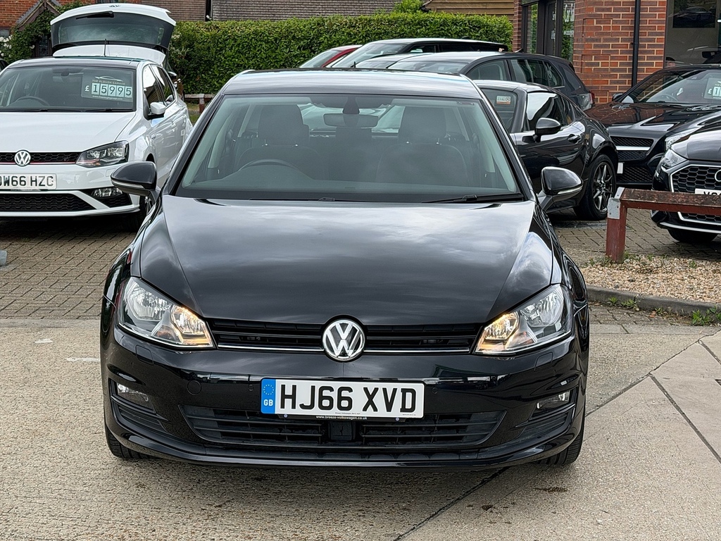 Volkswagen Golf 1.4 Tsi Bluemotion Tech Match Edition Hatchback HJ66XVD Black #3