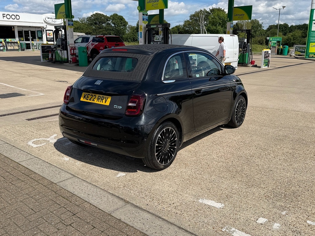 Fiat 500E C 42Kwh La Prima Convertible 118 Black #5
