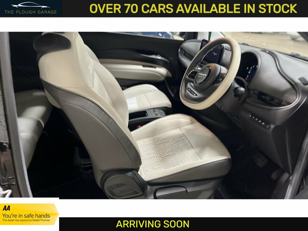 Fiat 500E C 42Kwh La Prima Convertible 118 Black #3