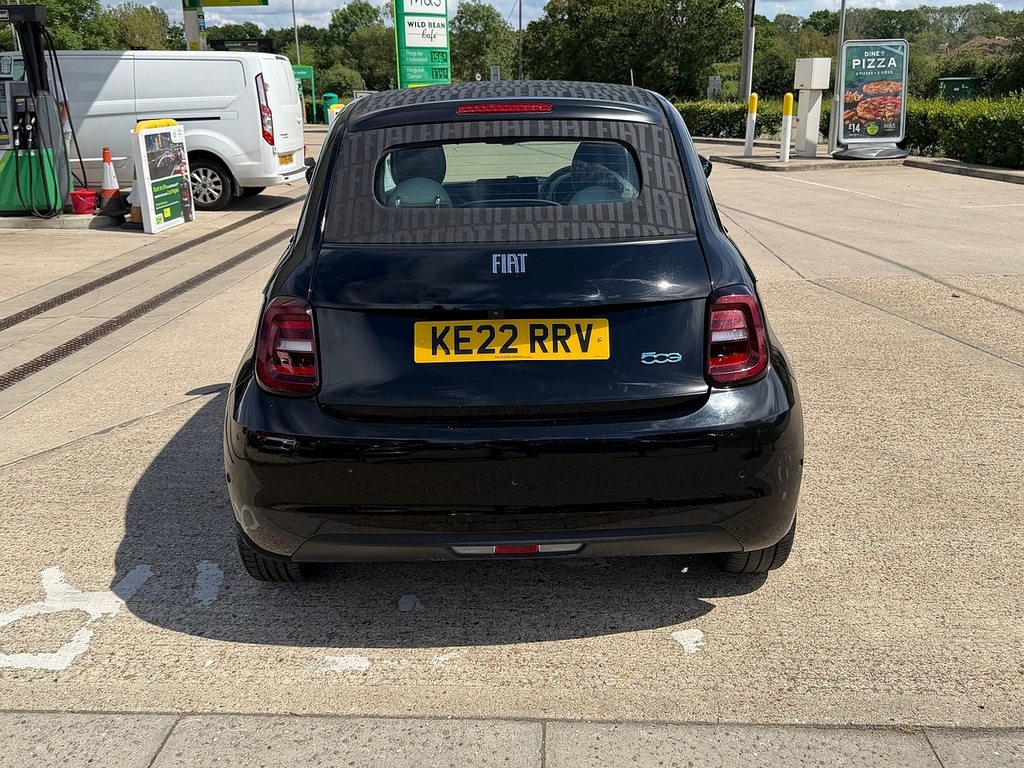 Fiat 500E C 42Kwh La Prima Convertible 118 Black #6